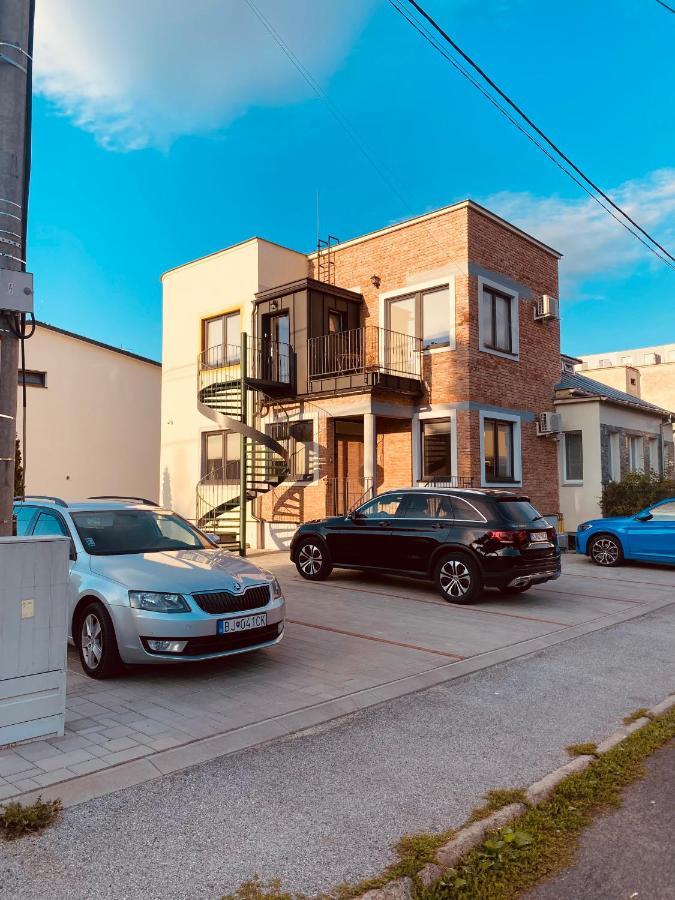 Empero Apartments Bardejov 1 Buitenkant foto